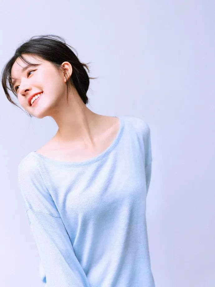 拍照时，怎么笑才好看？