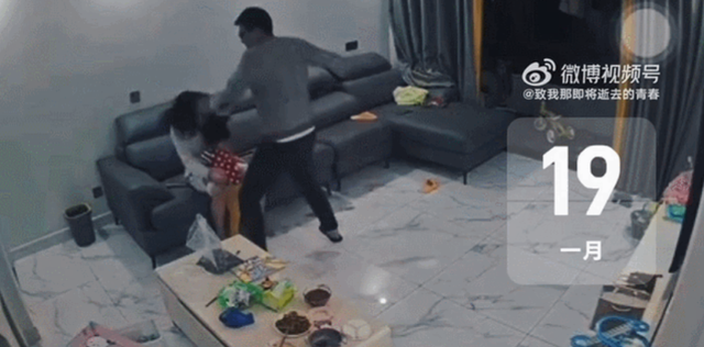 飙升收视第一，这19禁变态太生猛！