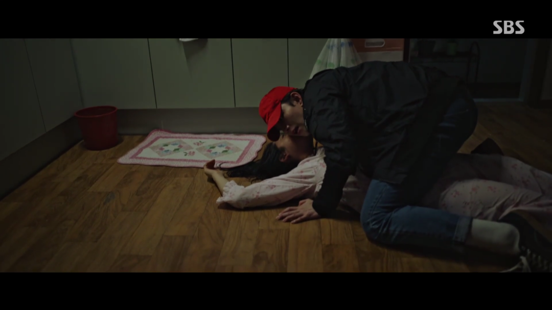 飙升收视第一，这19禁变态太生猛！