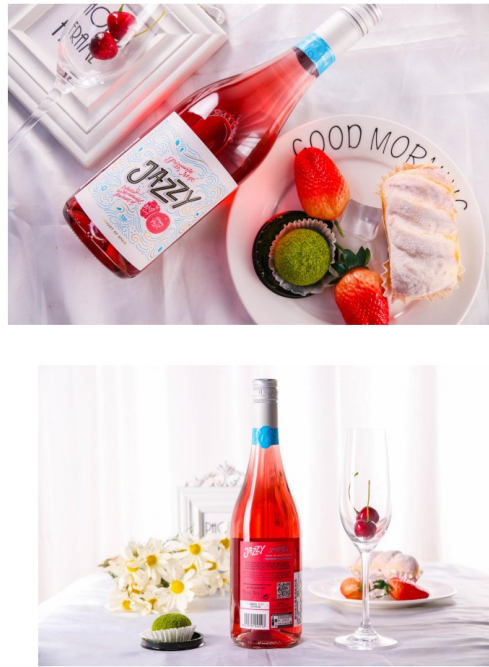 西班牙白葡萄配制酒  68/瓶